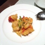 神田 雲林 - 大海老とマコモ茸の"塩漬けアヒル卵"黄金炒め