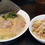 ラーメンショップ - 料理写真: