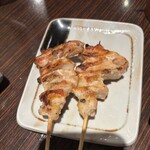 炭火焼鳥 喜鳥家 - なんこつ