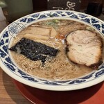 九州らーめん亀王 - 料理写真: