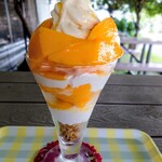 多度グリーンファーム - (期間限定)マンゴーサンデー(1,800円)