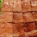 焼肉 神宮 - 秘伝の牛タン