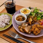 MIMOSA KITCHEN LOVEVEGGIE  - 料理写真: