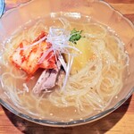 炭火焼肉 ゴールデンホルモン - 特製冷麺