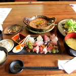 小野の離れ - ランチセット（メイン3種）