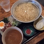 ごさく亭 - 辛口湯つきつけ麺
750円
みつき君
しずぶん
ぴろりん
4人でラーメンオフ会(^^)