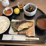 鈴波 - 銀だら定食