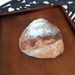 モモチャミブレッド - 料理写真:レーズンとくるみ