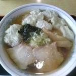 Fukuriyuu ken - ワンタン麺680円♪