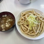 手打うどん 小俣 - 肉つけ 大 750円