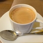 倶楽湾 - 中華料理店で美味しいコーヒーもいただけます。