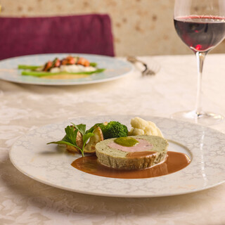 RESTAURANT L’ESPRIT DE CHEVALIER_2
