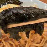 町田商店 - のりを巻いて