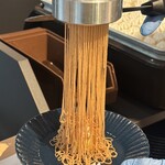 TAOYA - 料理写真:栗のペーストを絞り出してます