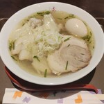 塩ラーメン あす流 - 