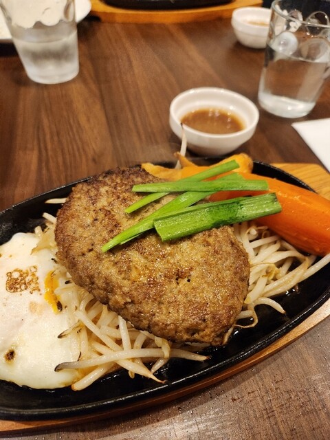 ビフテキ屋うえすたん 三苫店 - 三苫/ステーキ | 食べログ
