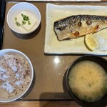 やよい軒 - 料理写真:サバの塩焼き定食