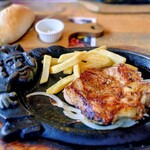 ブロンコビリー - 料理写真: