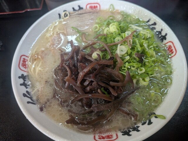 博多ラーメン 竹林 伊万里店 - 楠久/ラーメン | 食べログ