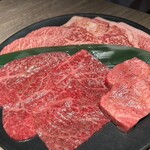 焼肉 山河 - 