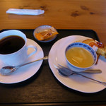 てのひら - コーヒーとアフタヌーンサービス