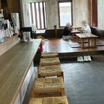まごころごはん - 店内こんな感じ