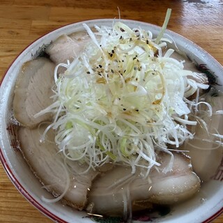 ラーメンうめ八_0