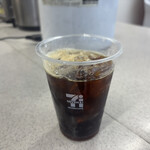 セブンイレブン - ドリンク写真:7カフェアイスコーヒー(L)250.56円!