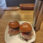 ibis cafe - 料理写真:しいたけバーガー