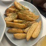 大衆食堂ニューヘイロー - ポテトフライ
