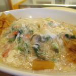 天廣堂 - 季節野菜の蟹肉卵白ソース（1,350円）