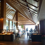 ザ・リッツ・カールトン沖縄 - グスク／室内