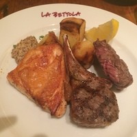  ラ･ベットラ･ダ･オチアイ イケブクロ - ミックスグリル（牛、子羊、地鶏）