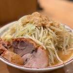 ラーメン豚山 - 料理写真: