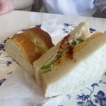 焼きたてパン&カフェレスト 富鳳珍 - 
