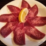 『上タン（厚切り）』(1020円)～♪(^o^)丿