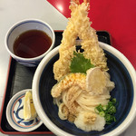 本格手打うどん おか泉 - 讃岐うどんへの価値観が変わりました♪