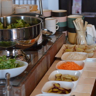 カフェ カラフル_0