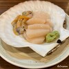 地産地消居酒屋たこ - 帆立貝の刺身