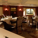 アピシウス - 内観