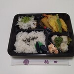 梅田 - 料理写真:お昼のお弁当
