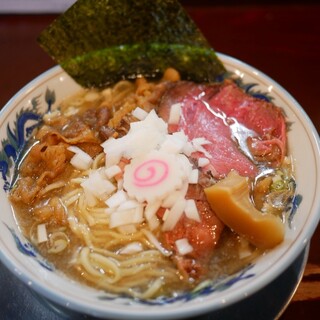 らーめん 五ノ神精肉店 - 料理写真:ニボ牛らーめん