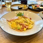 Italian Restaurant ONIRICO - もう一つのメイン。枝豆とトウモロコシのクリームソース／冷製カペッリーニ