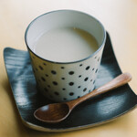 麹でつくった甘酒