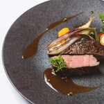 Vaas - ここでしか味わえない、シェフが手掛ける贅を尽くした美食フレンチをご提供いたします。