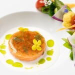 Vaas - ここでしか味わえない、シェフが手掛ける贅を尽くした美食フレンチをご提供いたします。