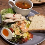 CAFE CINNAMON - 
