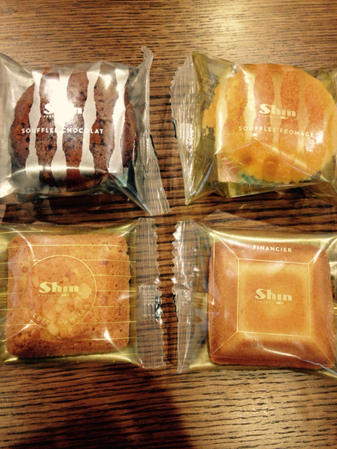 なかなかリーズナブルながら美味しい焼菓子でした By トントンマン ファクトリーシン 西武東戸塚店 東戸塚 ケーキ 食べログ