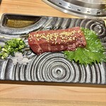 Kuroge Wagyu Ittogai Yakiniku Dotonbori Mitsuru Sou honten - Thick-cut Liver