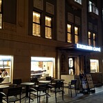 エクセルシオールカフェ - テラス席もあります。